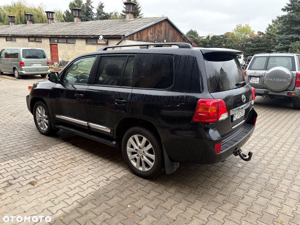 Toyota Land Cruiser 2015 photo 5