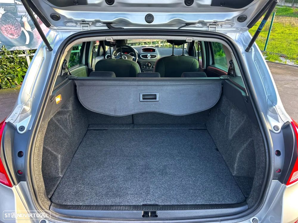 Renault Clio 1.2 16V Confort - 11