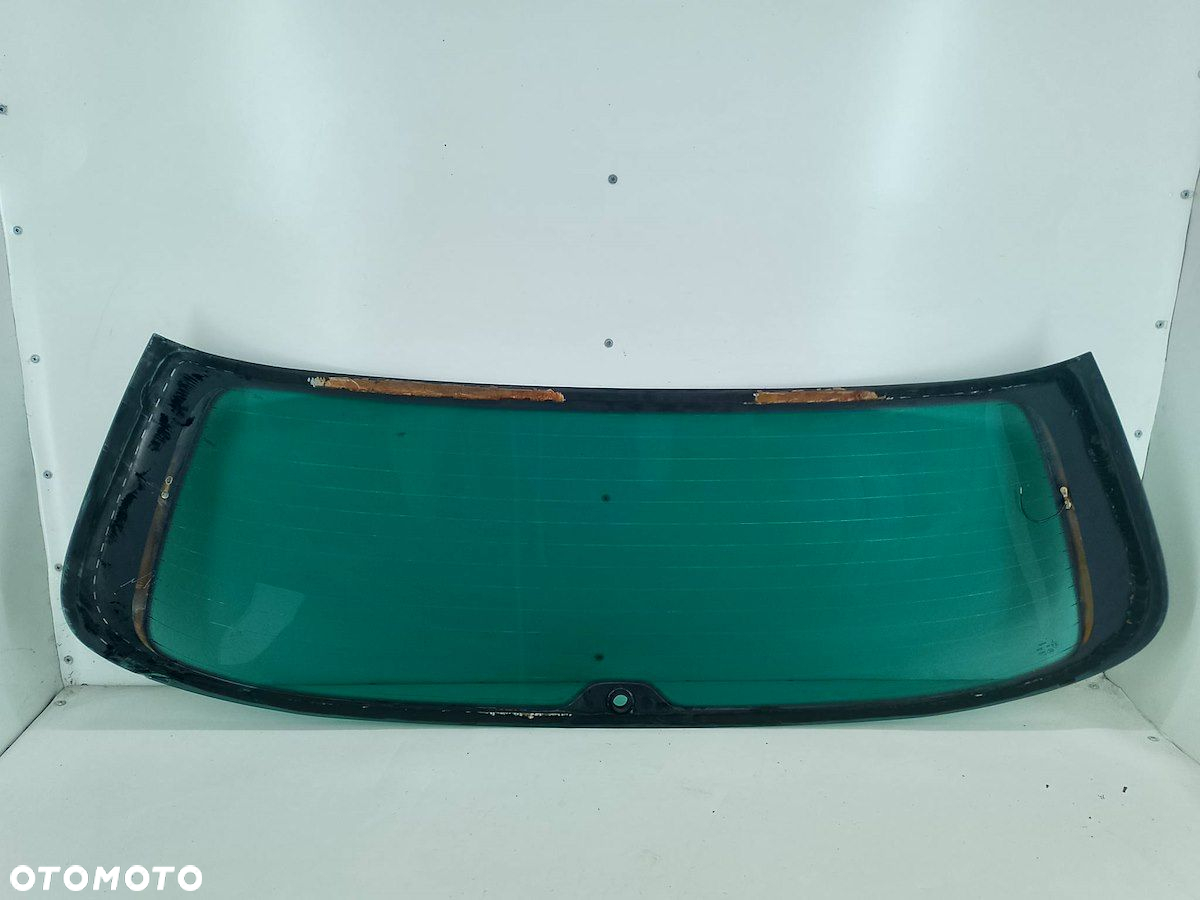 SZYBA KLAPY BAGAZNIKA VW PASSAT B6 KOMBI - 4