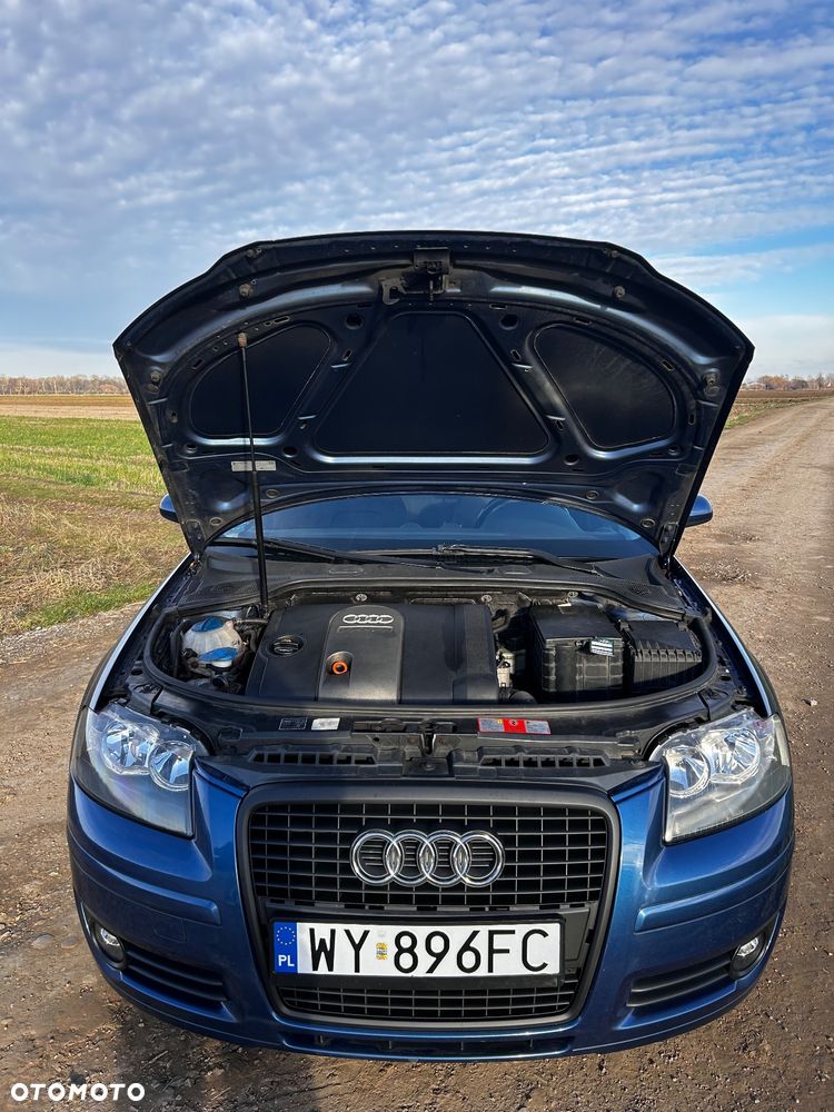 Audi A3 Sportback 1.6 FSI Ambiente - 15