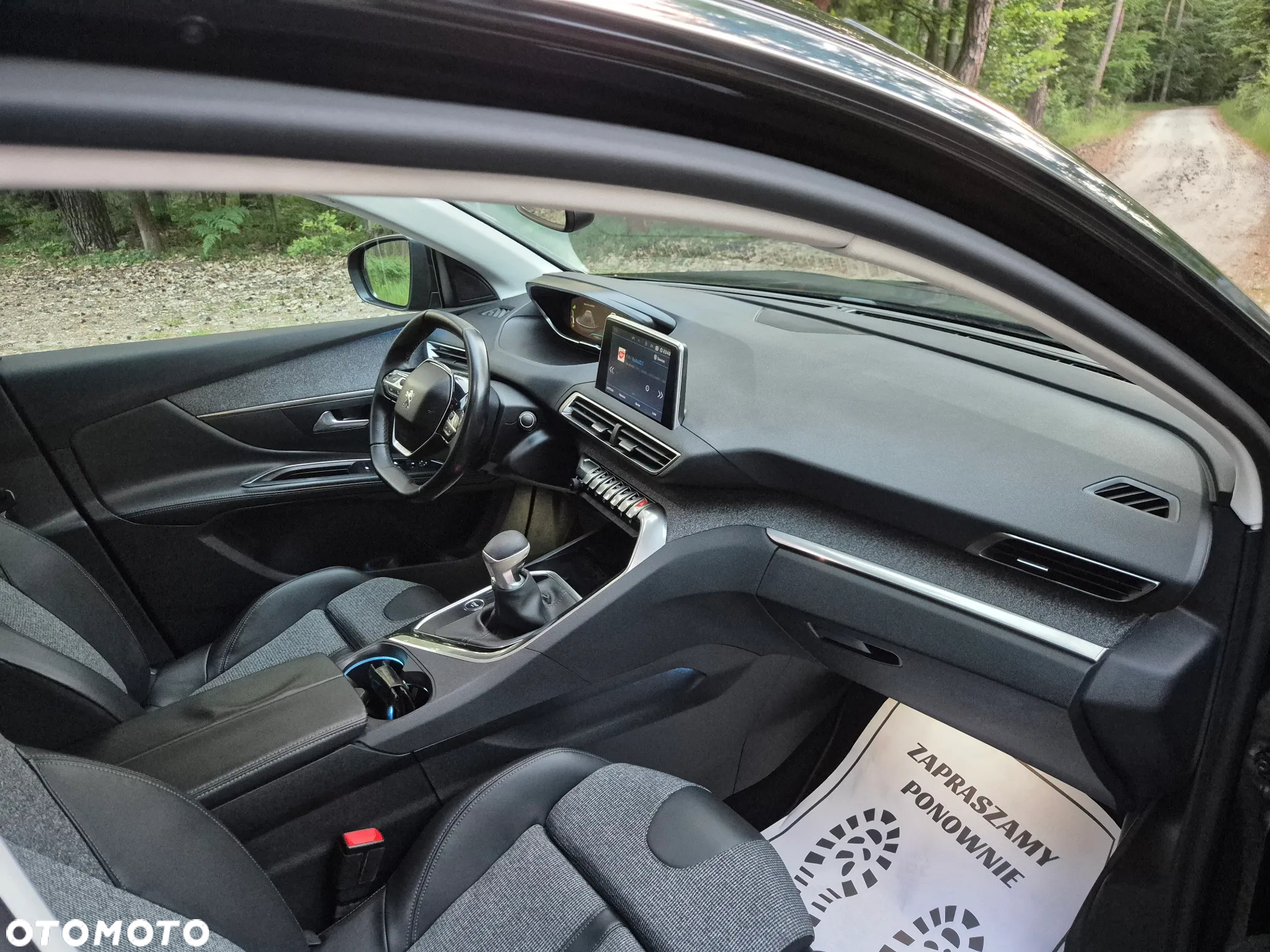 Peugeot 5008 1.5 BlueHDi Allure Pack S&S - 32