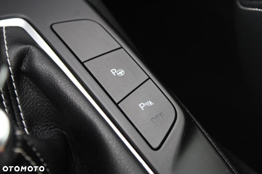 Ford Focus - 21