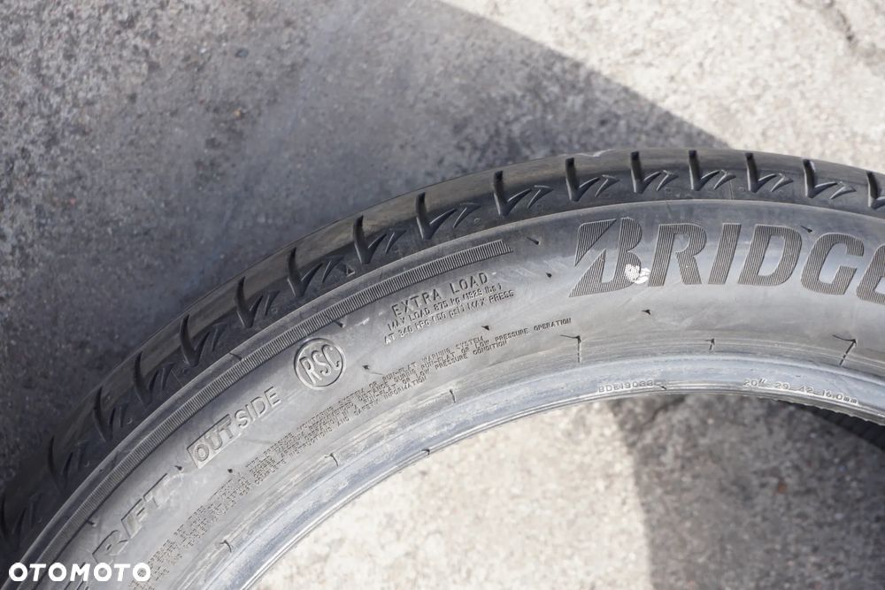 Bridgestone Alenza 245 45 20 - 7