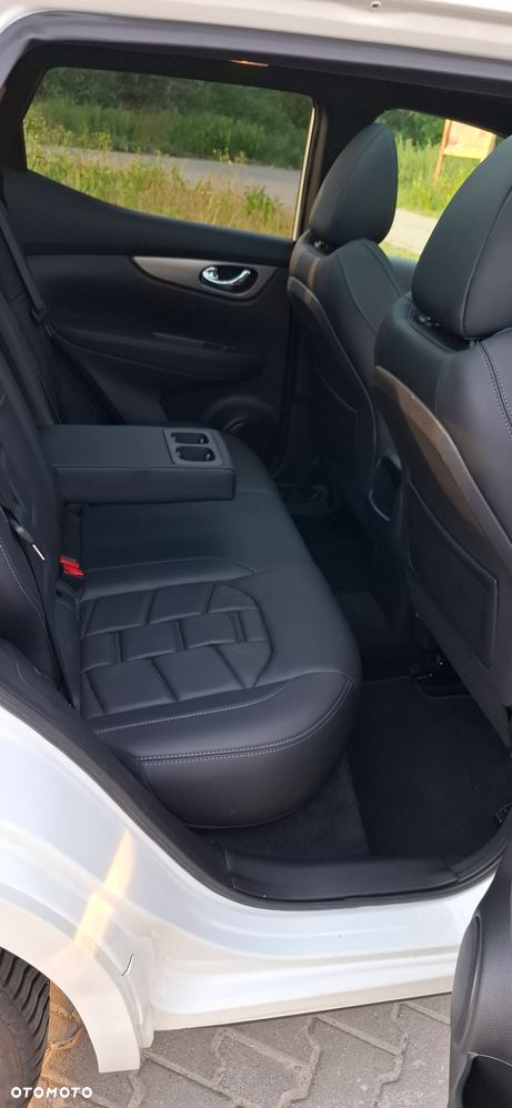Nissan Qashqai 1.3 DIG-T Tekna+ - 31