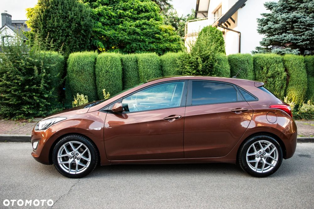 Hyundai i30 1.4 Comfort - 11
