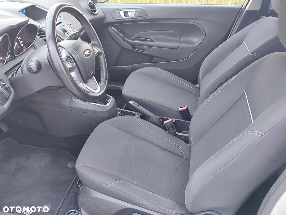 Ford Fiesta 1.25 Silver X (SVP) - 12