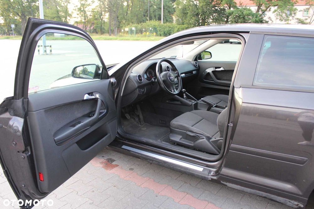 Audi A3 3-drzwiowe - 6