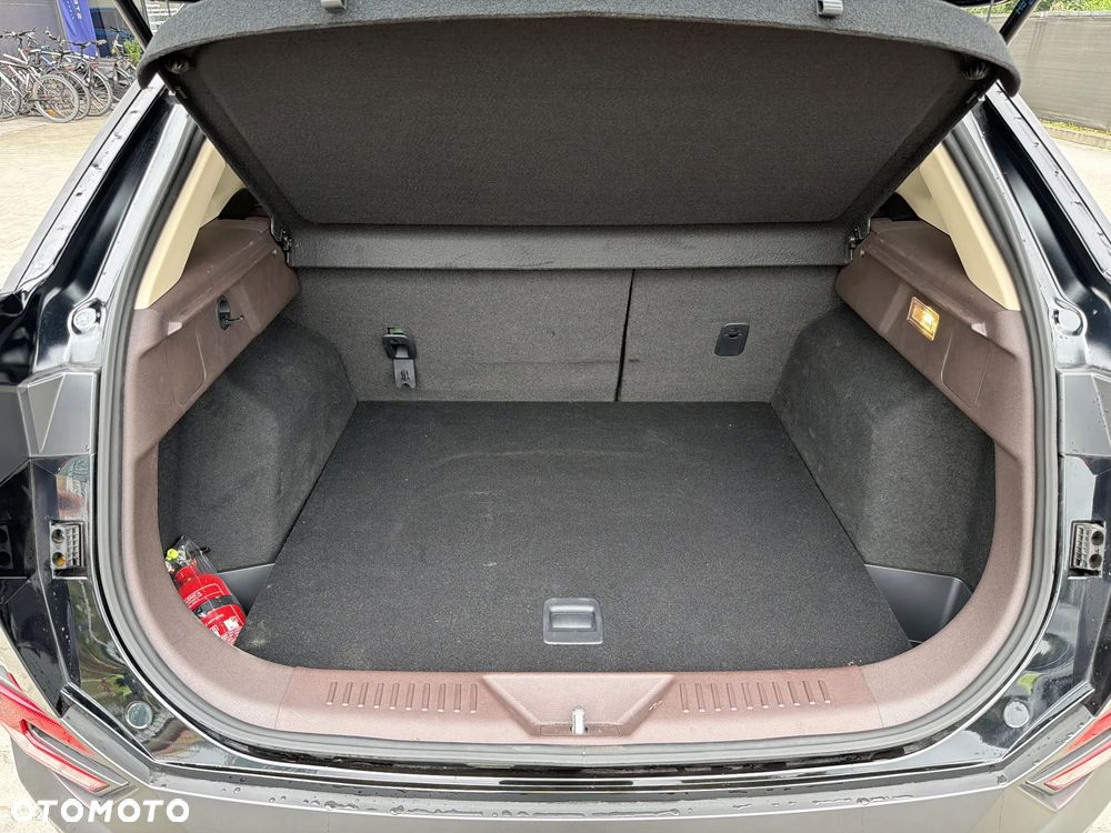 Bestune T77 1.5T Elegance DCT - 19