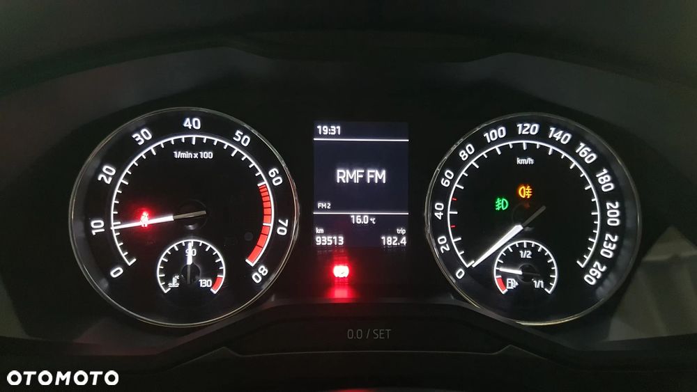 Skoda Superb 1.5 TSI ACT Active - 9