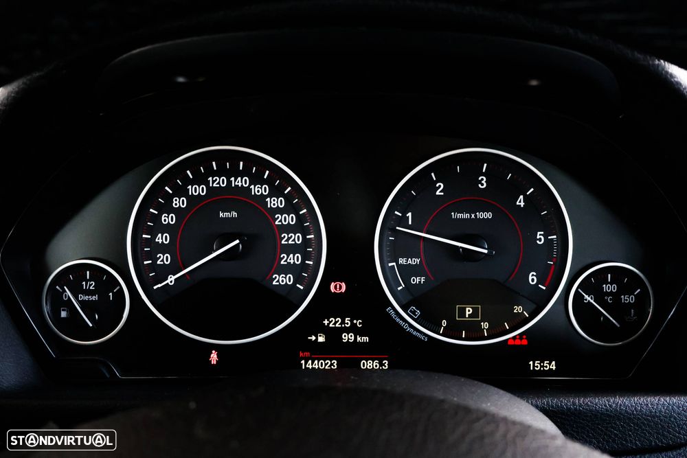 BMW 318 d Line Sport Auto - 15