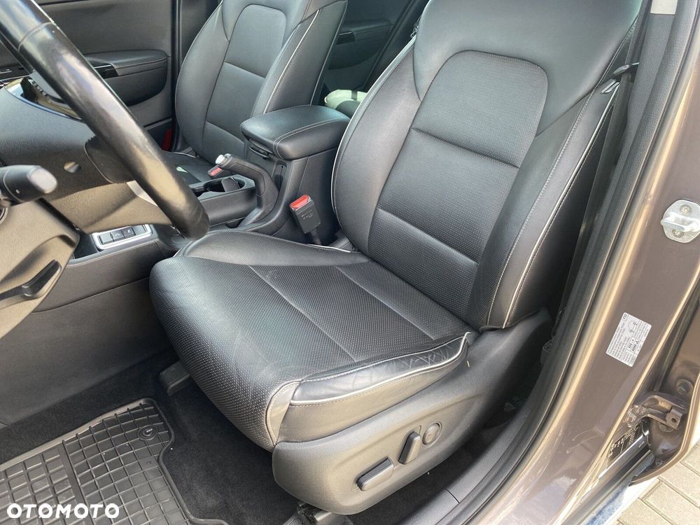 Kia Sportage - 10