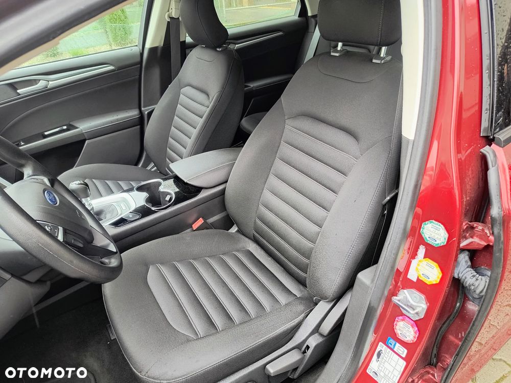 Ford Mondeo 1.5 EcoBoost Ambiente Plus - 14