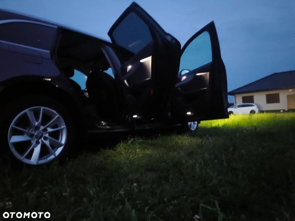 Audi A4 Avant - 4