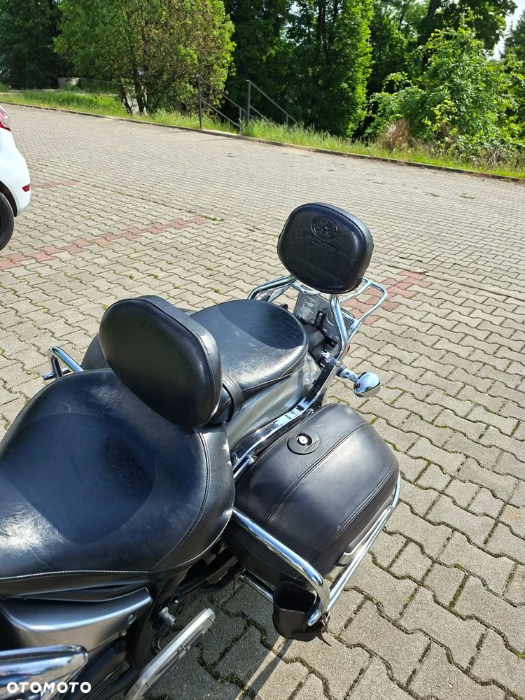 Yamaha XVS - 7