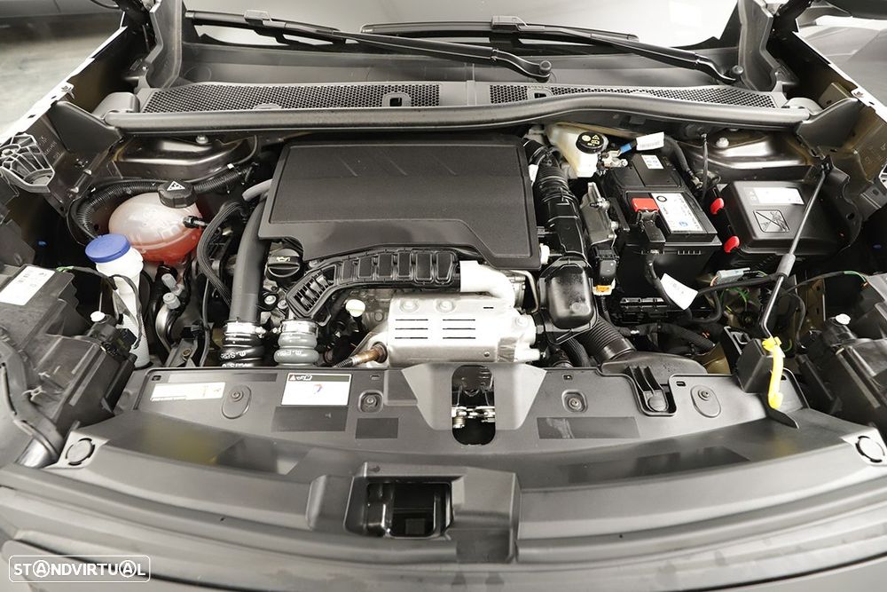 Peugeot 2008 1.2 PureTech Allure EAT8 - 25