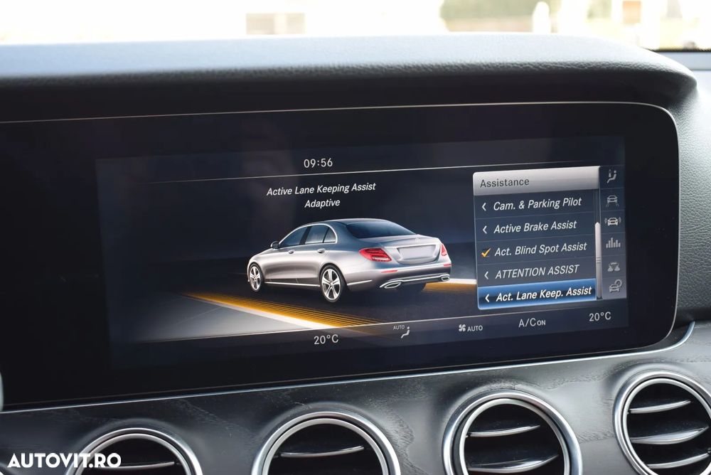 Mercedes-Benz E 220 d 4MATIC Aut. - 33