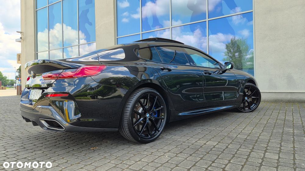 BMW Seria 8 M850i xDrive - 15