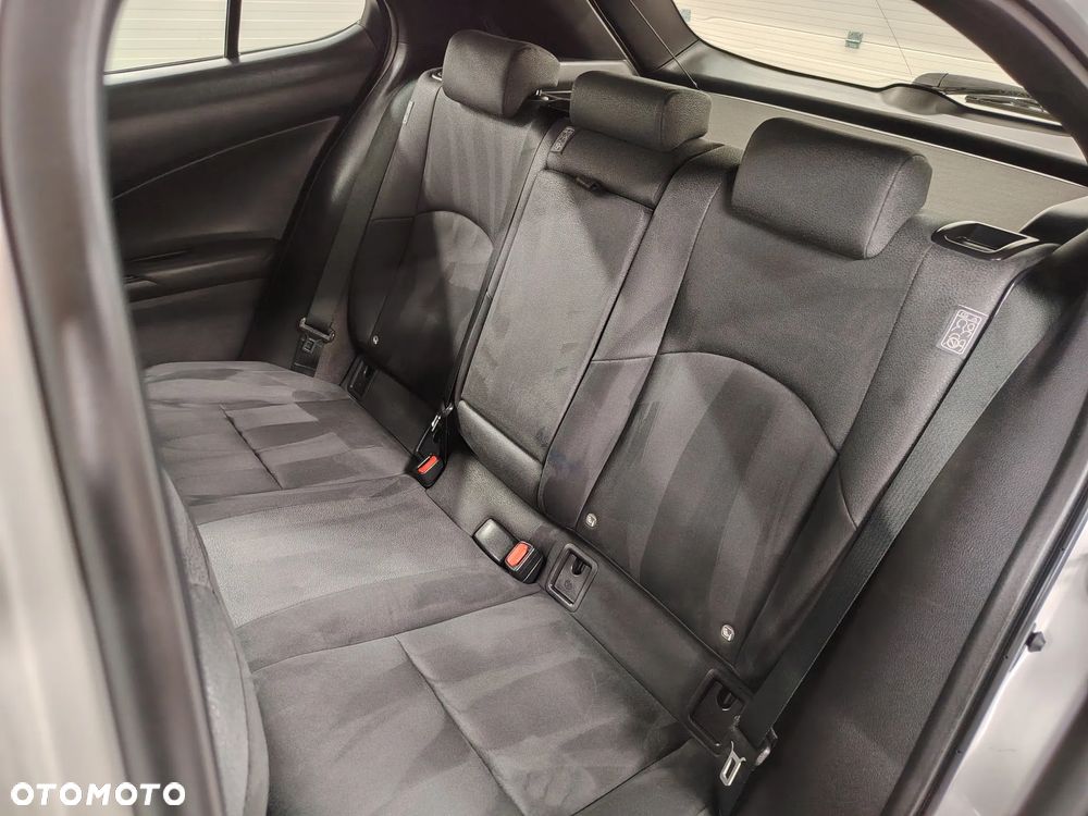 Lexus UX 250h Elegance 2WD - 23