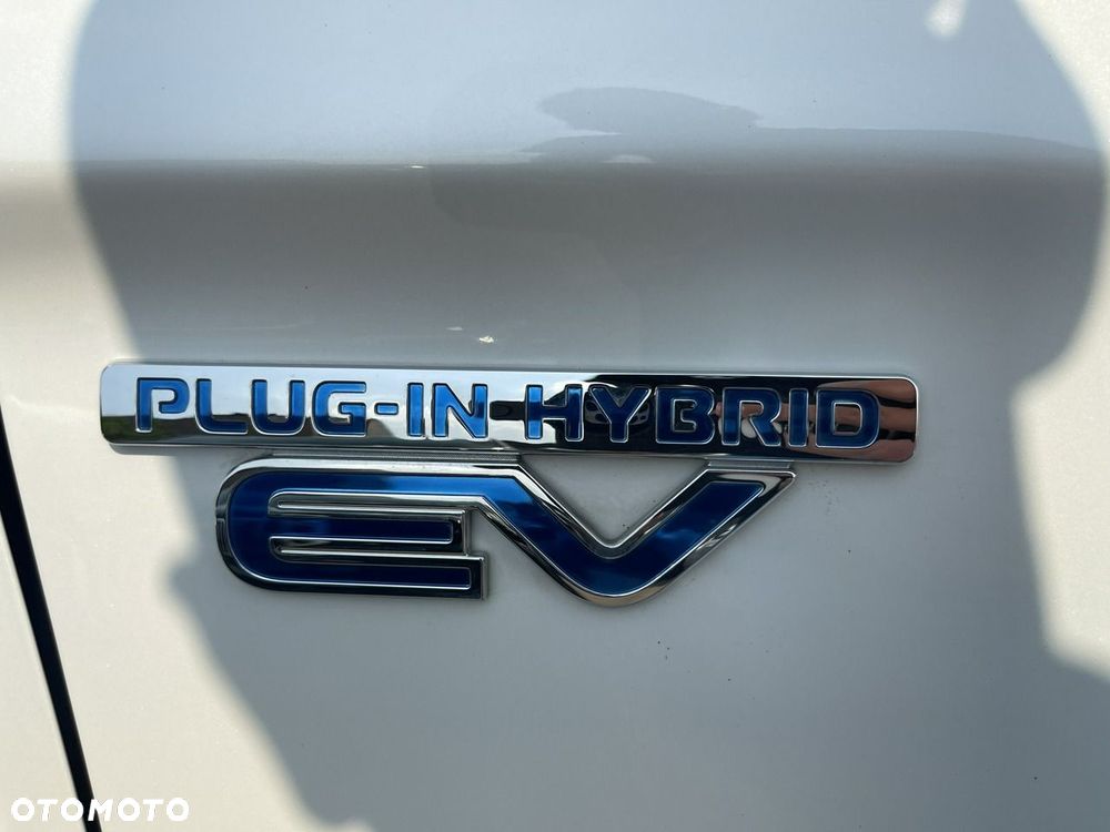 Mitsubishi Outlander 2.4 4WD Spirit - 18