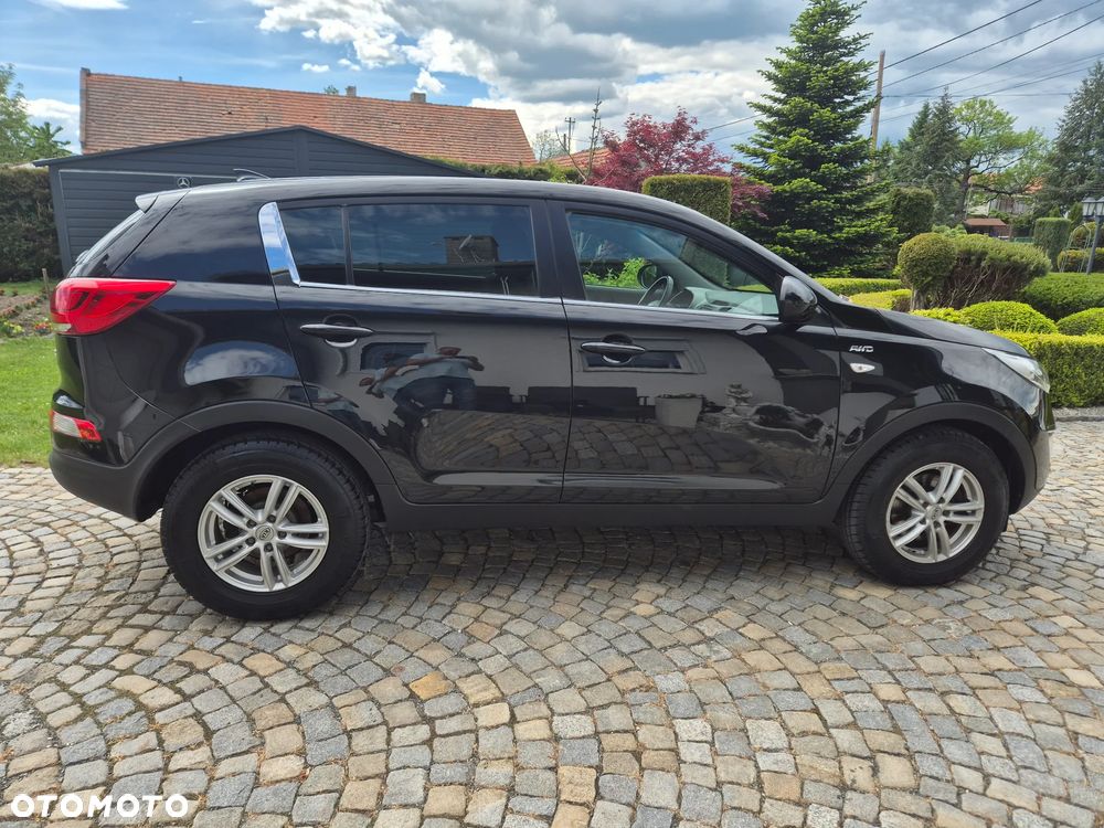 Kia Sportage 2,0 CRDI AWD Vision - 4