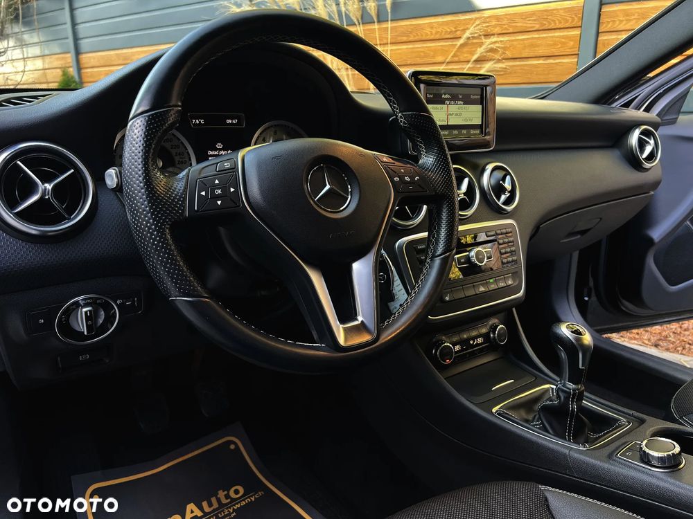 Mercedes-Benz Klasa A 200 (BlueEFFICIENCY) - 19