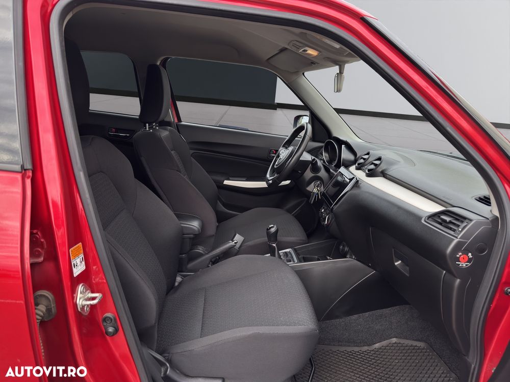 Suzuki Swift M-Hybrid 1.2 Passion - 17
