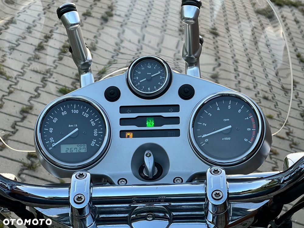 BMW R - 7