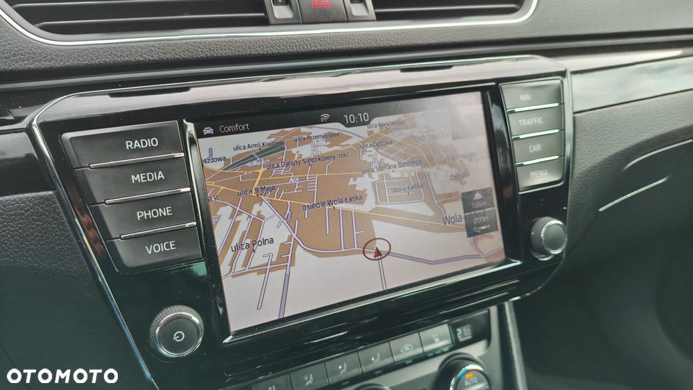 Skoda Superb 2.0 TDI L&K DSG - 5