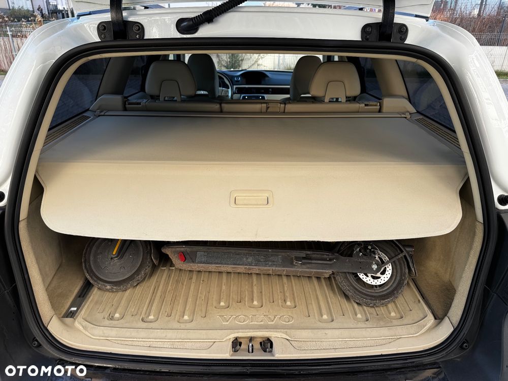 Volvo XC 70 D4 Drive-E Dynamic Summum - 12