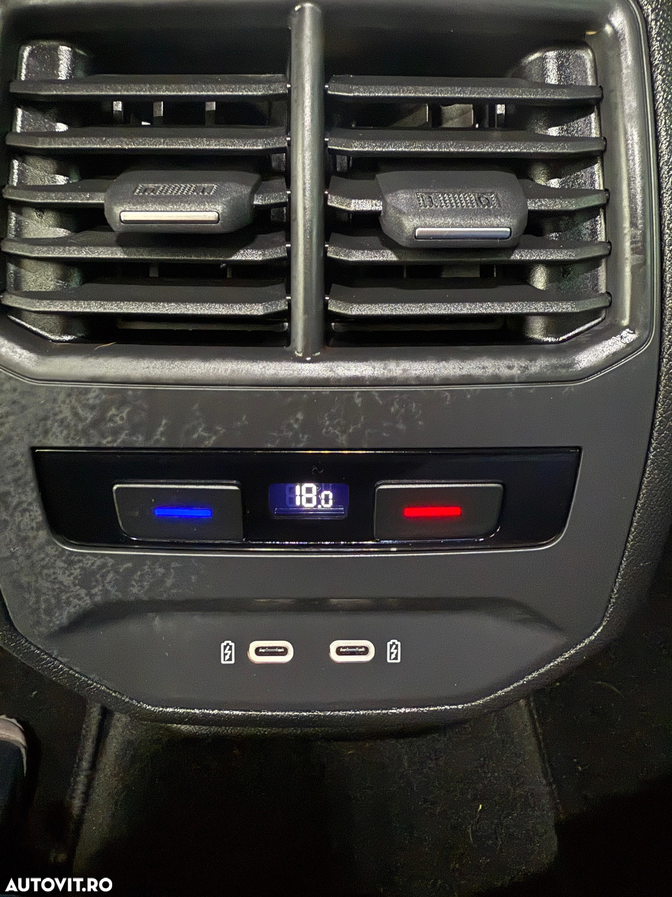 Cupra Formentor 1.4 e-HYBRID PHEV - 27
