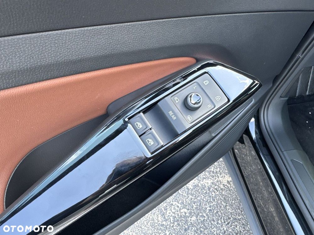 Volkswagen ID.4 - 29