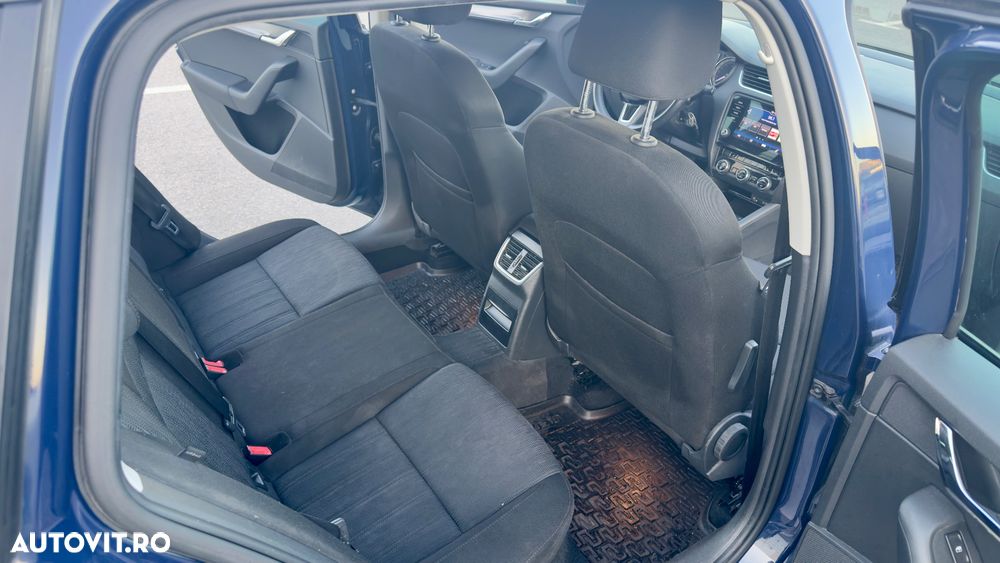Skoda Octavia 2.0 TDI 4X4 Style - 21