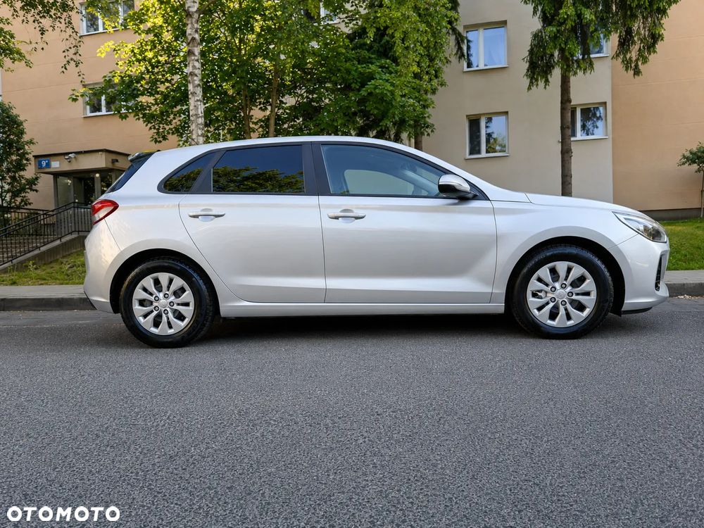 Hyundai i30 1.6 CRDi BlueDrive Classic + - 2