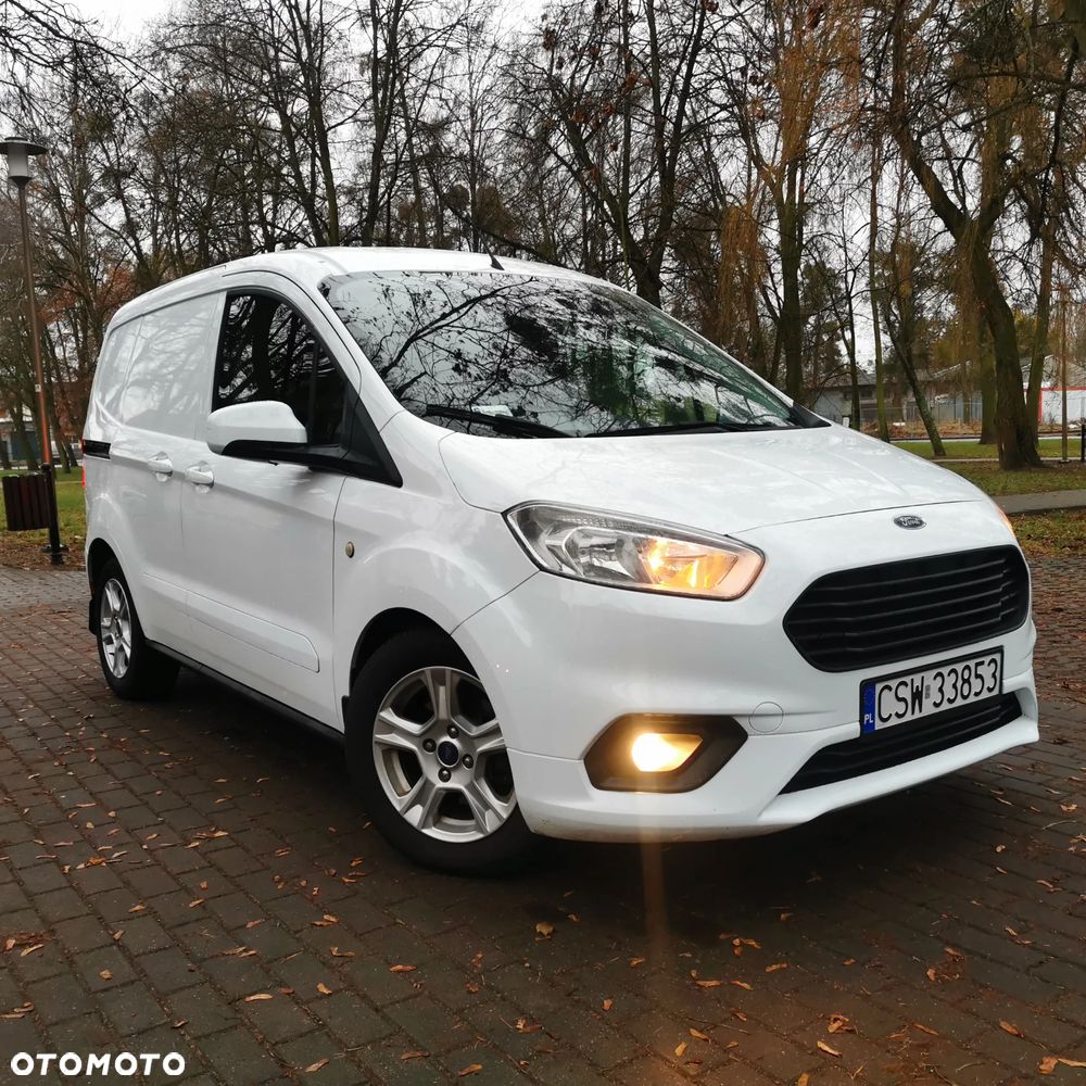 Ford Courier - 2