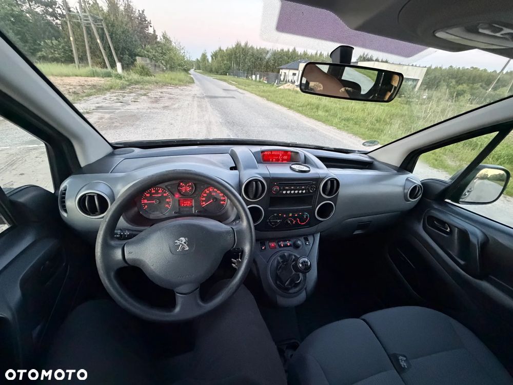 Peugeot PARTNER*1.6Hdi*klima*100%oryginał*ładne auto - 2