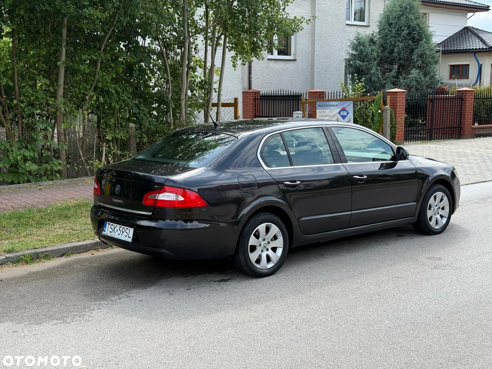 Skoda Superb 2.0 TDI 4x4 Elegance - 4