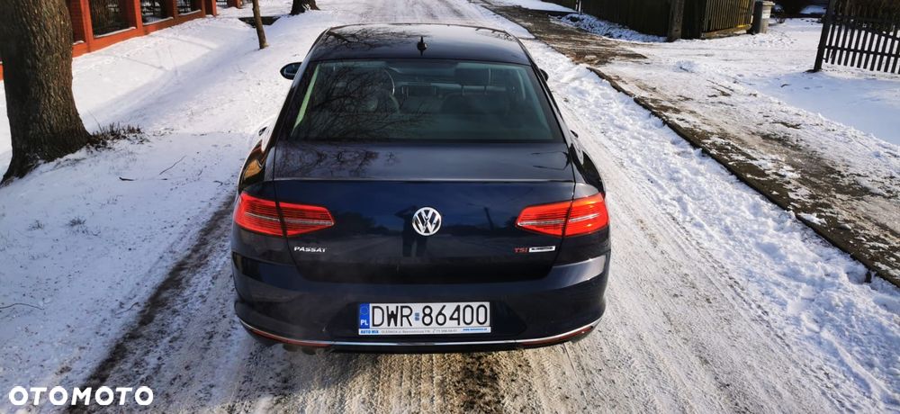 Volkswagen Passat 1.8 TSI BMT Highline - 4