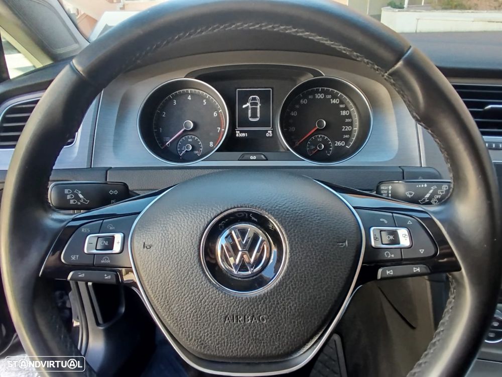VW Golf 1.0 TSI Confortline - 12