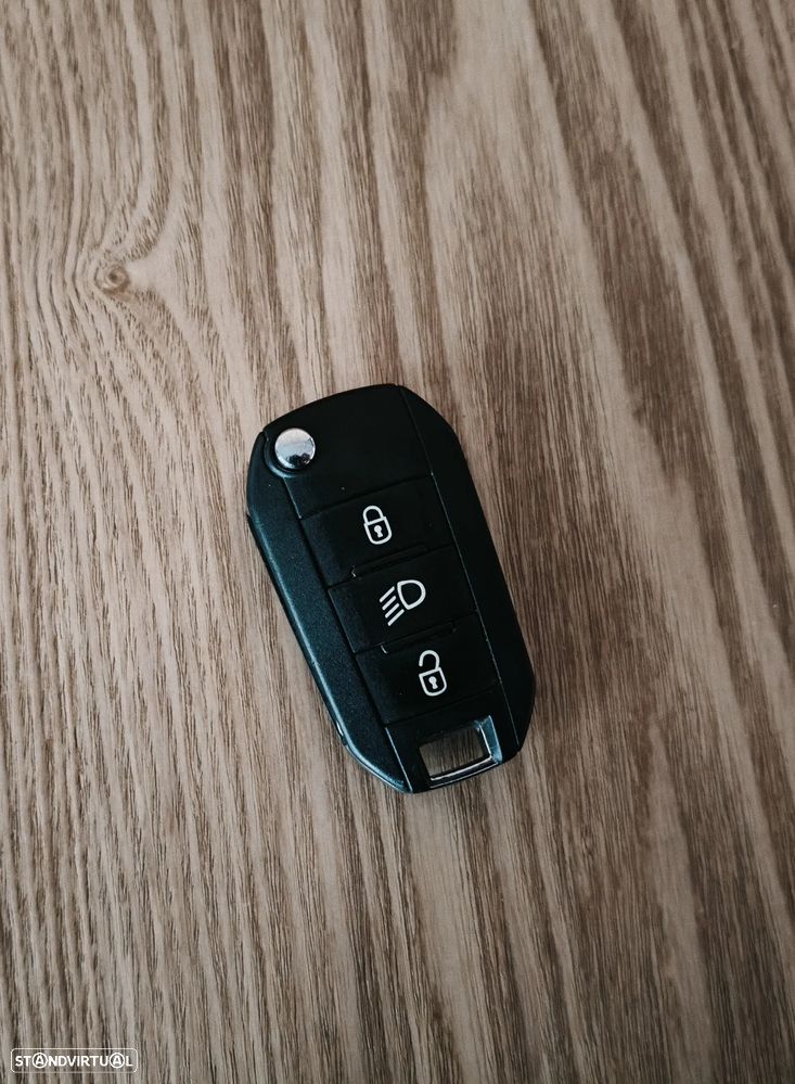 Peugeot 2008 1.6 BlueHDi Allure - 31