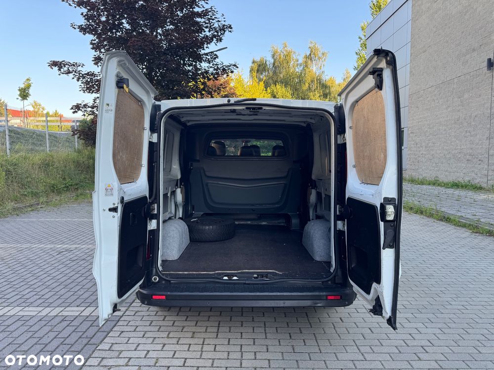 Renault Trafic - 21