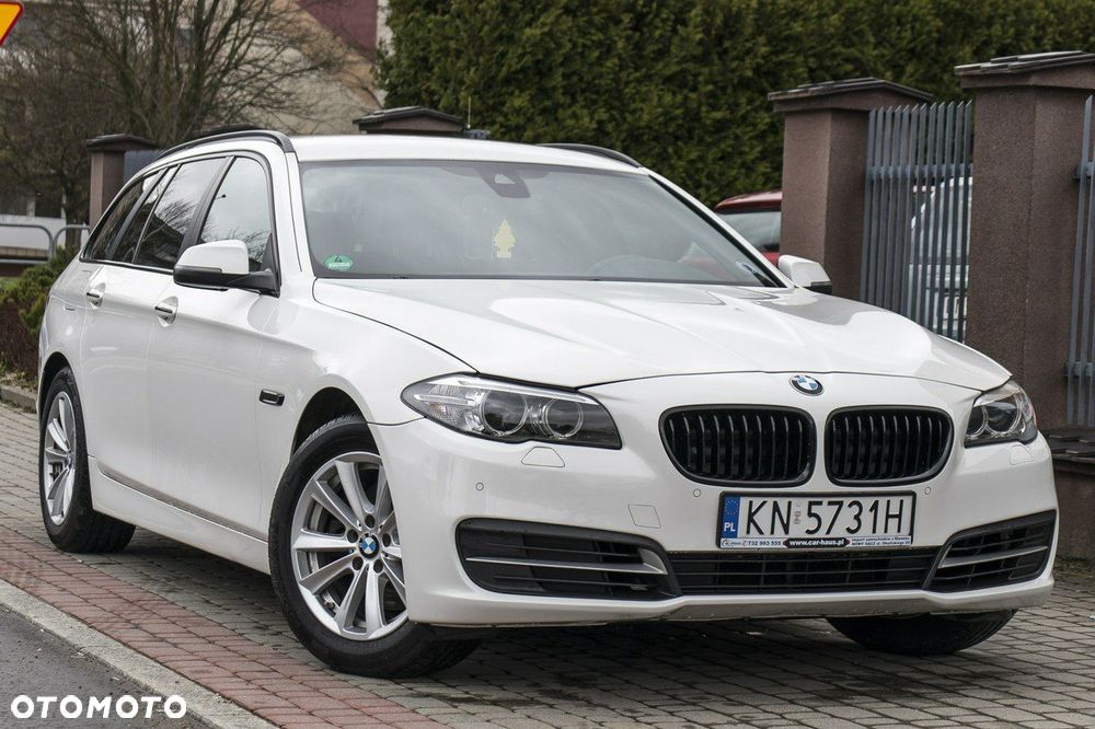BMW Seria 5 520d Luxury Line - 3