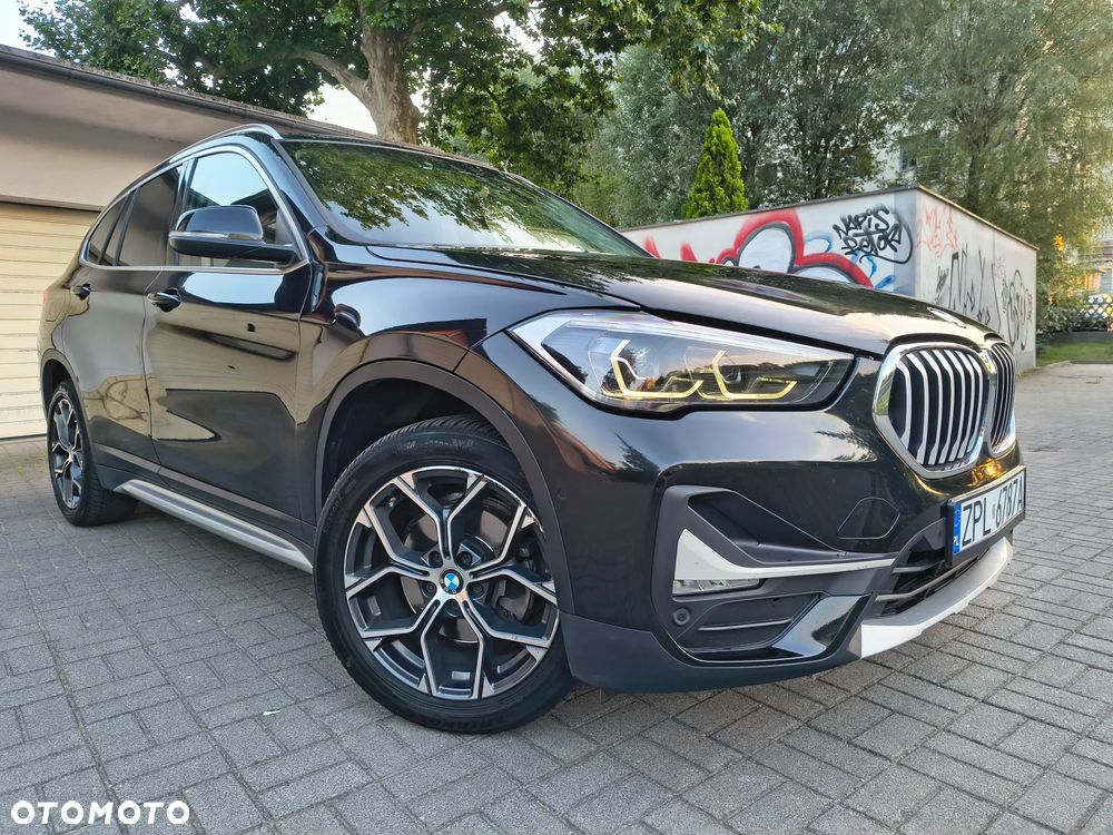 BMW X1 sDrive18i xLine - 1