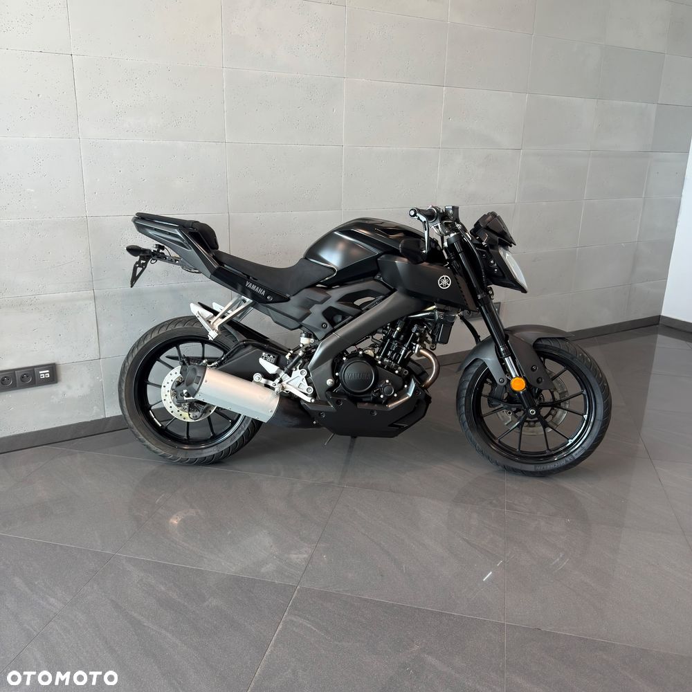 Yamaha MT - 2