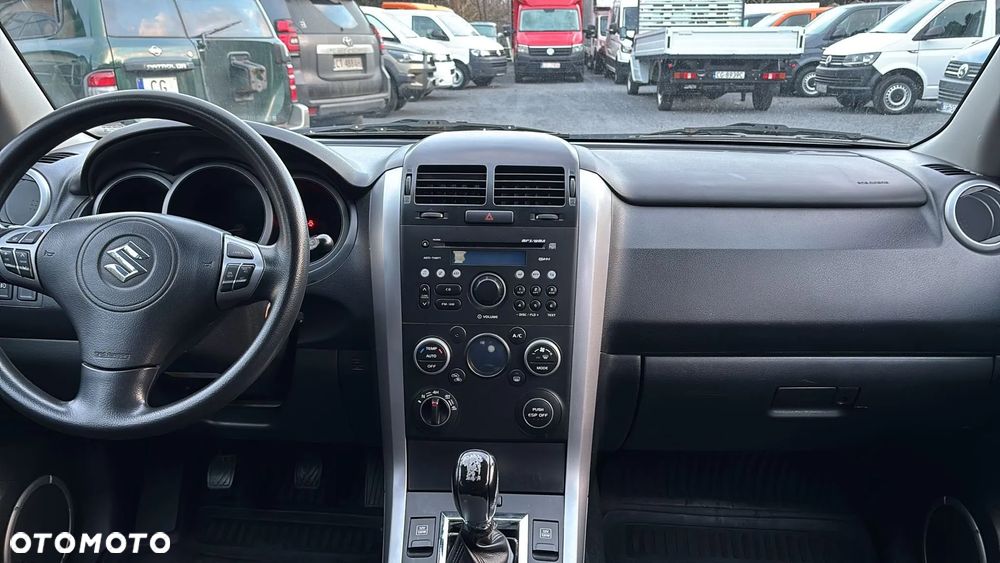 Suzuki Grand Vitara 1.9 DDiS Comfort DPF - 25