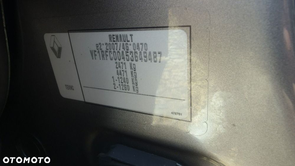 Renault Espace 1.6 dCi Energy Initiale Paris EDC 7os - 25