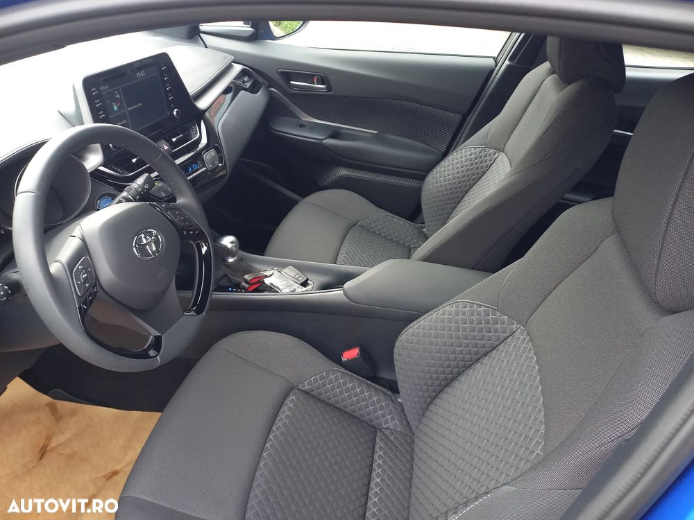 Toyota C-HR 1.8 HSD 122 CP 4x2 CVT Core - 8