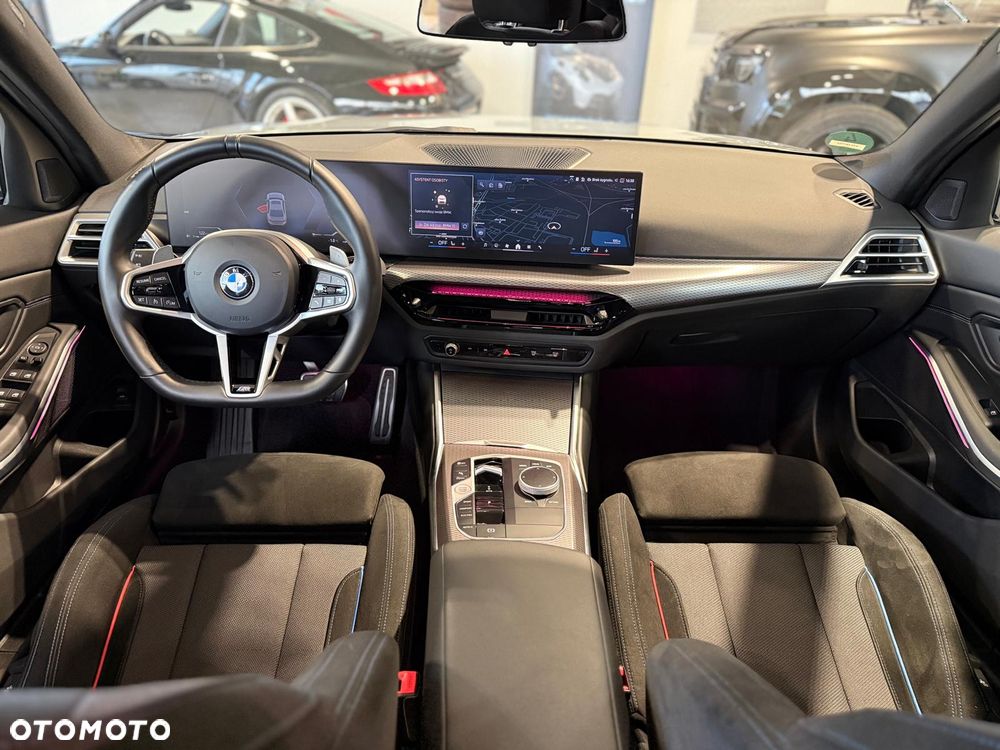 BMW Seria 3 318i M Sport - 8