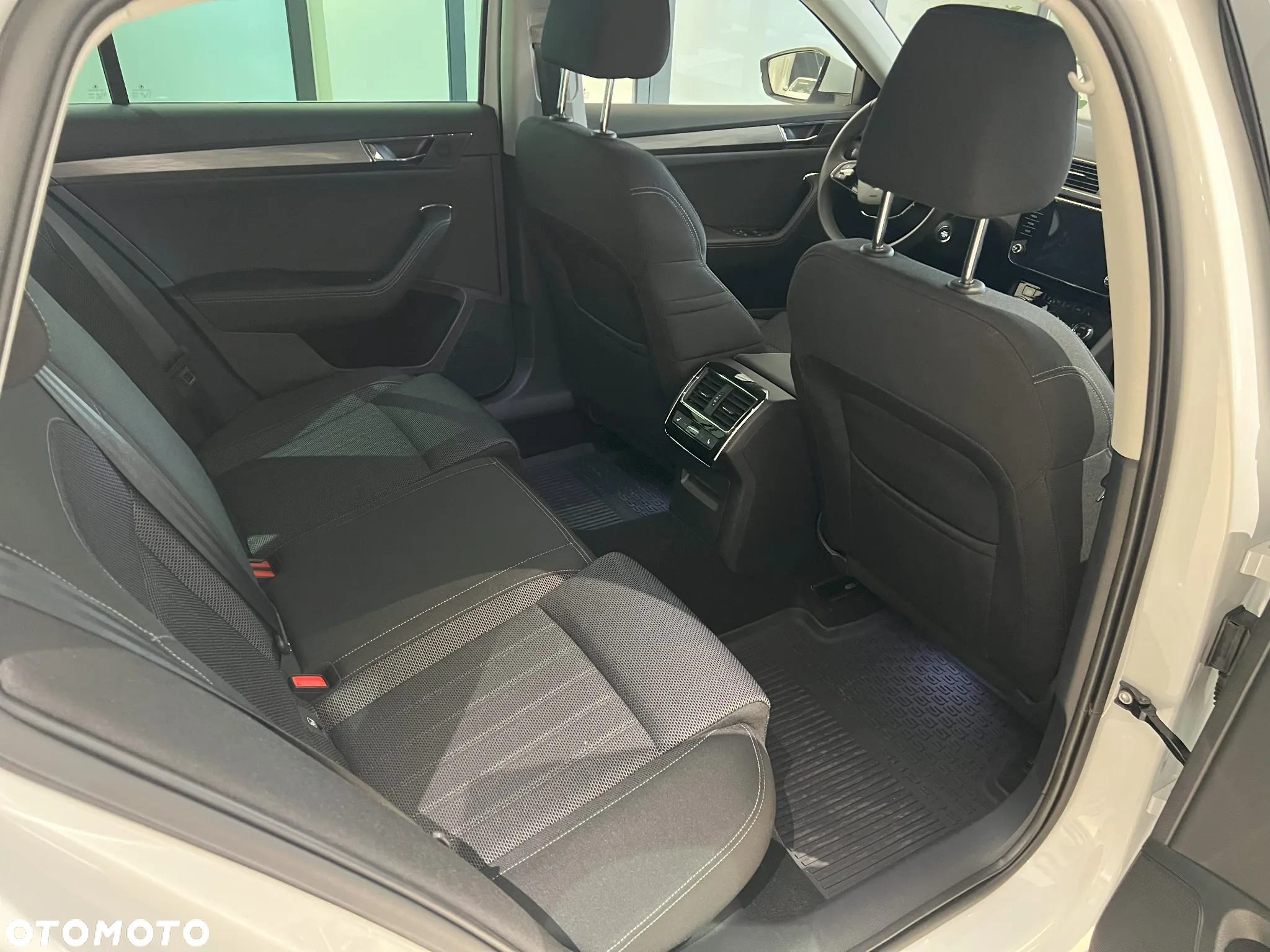 Skoda Superb 1.4 TSI Plug-In Hybrid Style DSG - 16