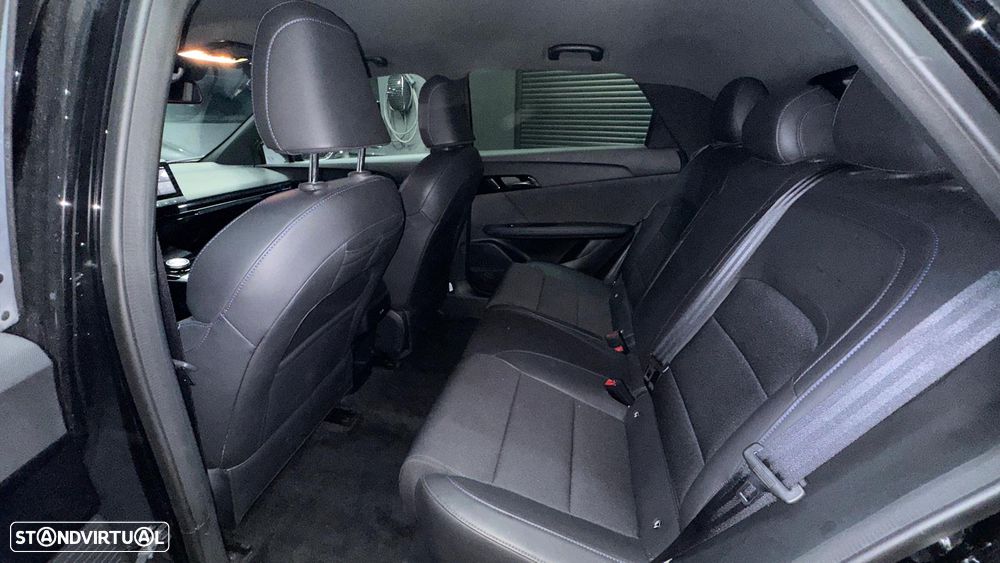 MG MG4 4 Luxury 64 kWh - 24