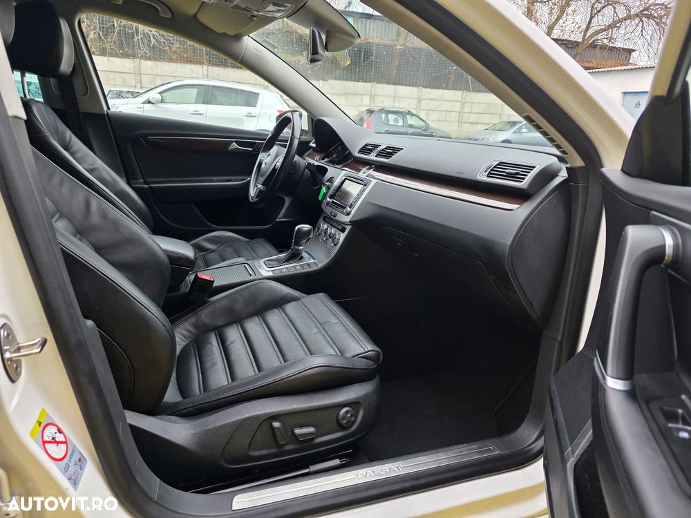 Volkswagen Passat Variant 2.0 TDI 4Motion DSG BlueMotion Tech Highline - 13